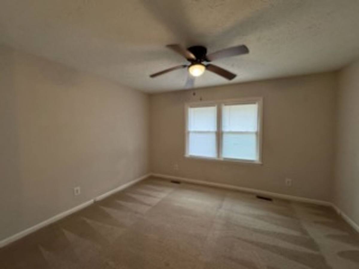 House for rent at 9329 Castle Falls Circle, Fayetteville, NC 28314