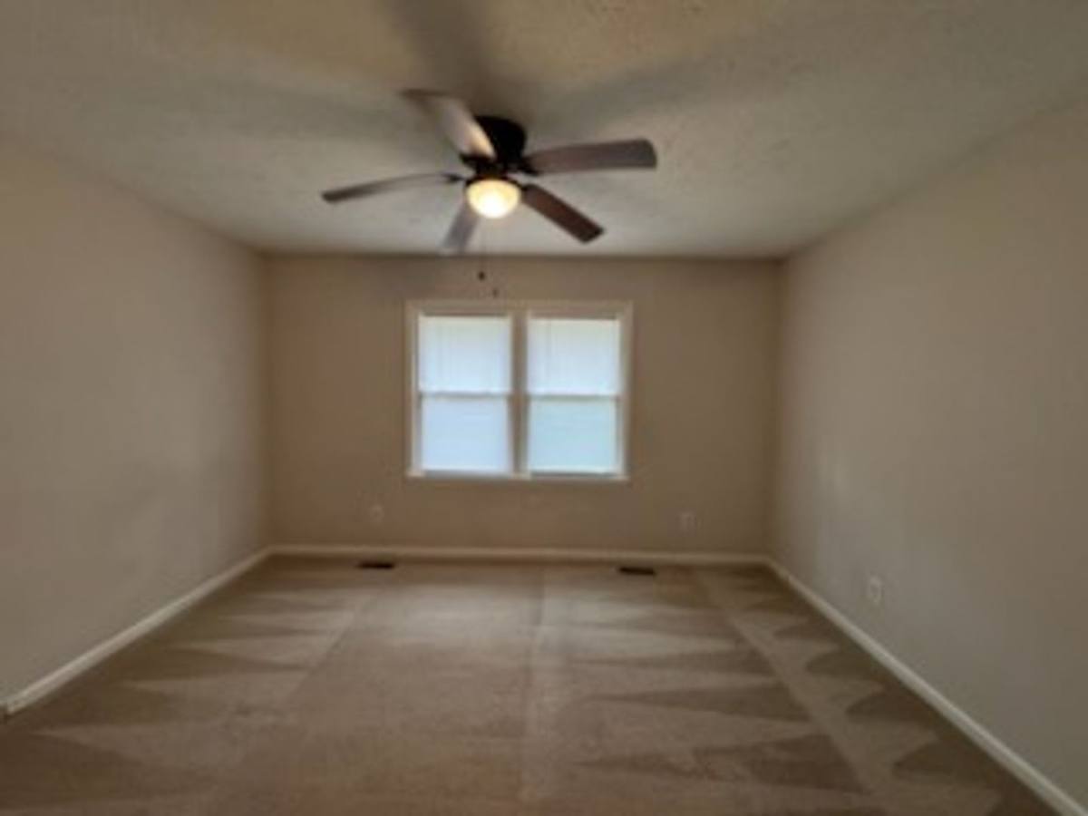 House for rent at 9329 Castle Falls Circle, Fayetteville, NC 28314