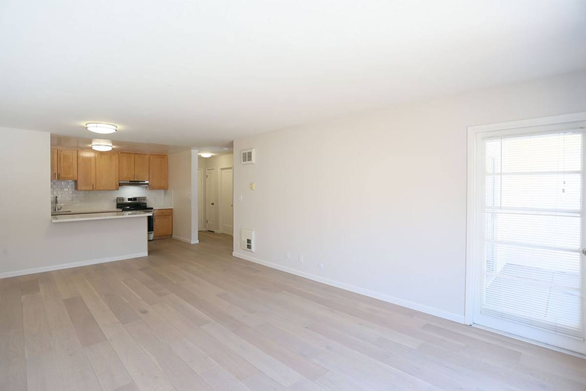 Apartment for rent at 401 Vernon St, Oakland, CA 94610