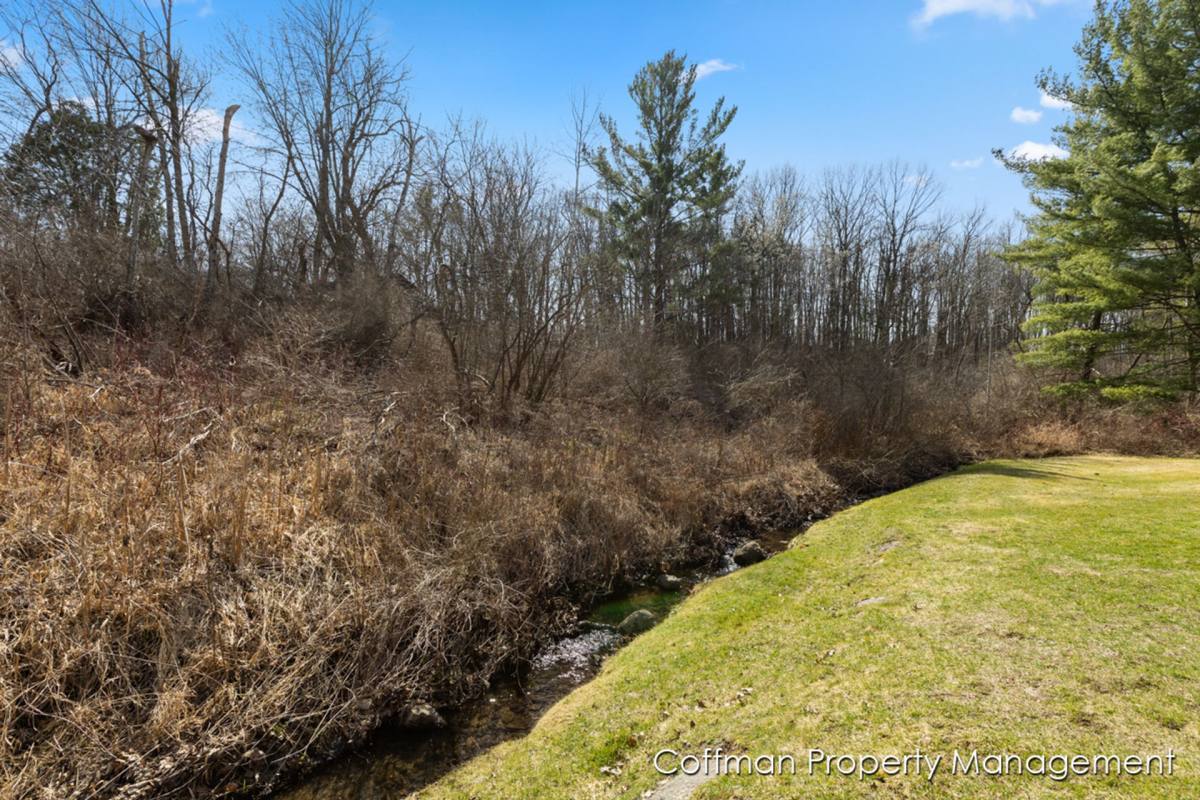 Apartment for rent at 250 4 Mile Rd NW, Comstock Park, MI 49321
