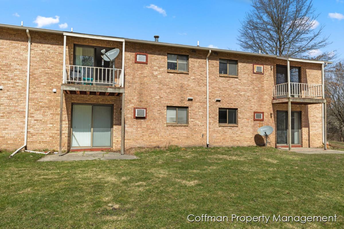 Apartment for rent at 250 4 Mile Rd NW, Comstock Park, MI 49321