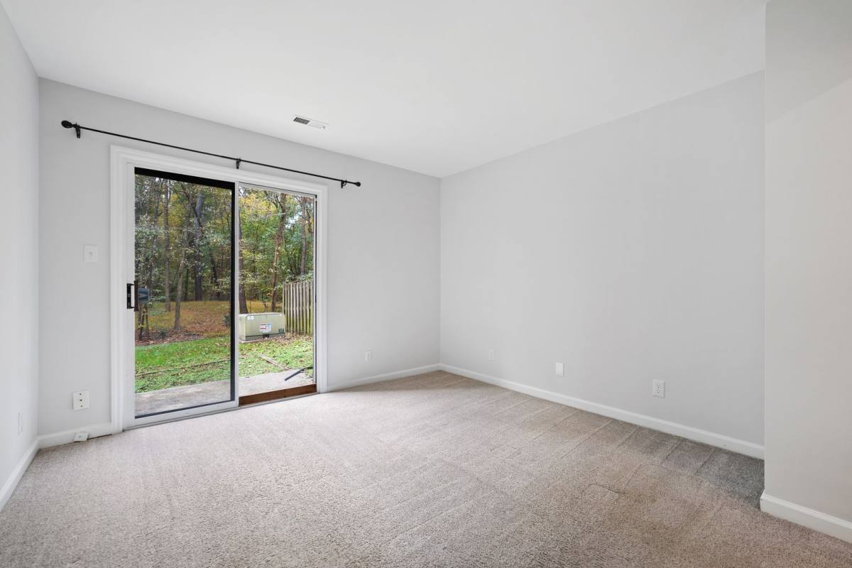 Townhouse for rent at 4330 Pin Oak Dr, Durham, NC 27707