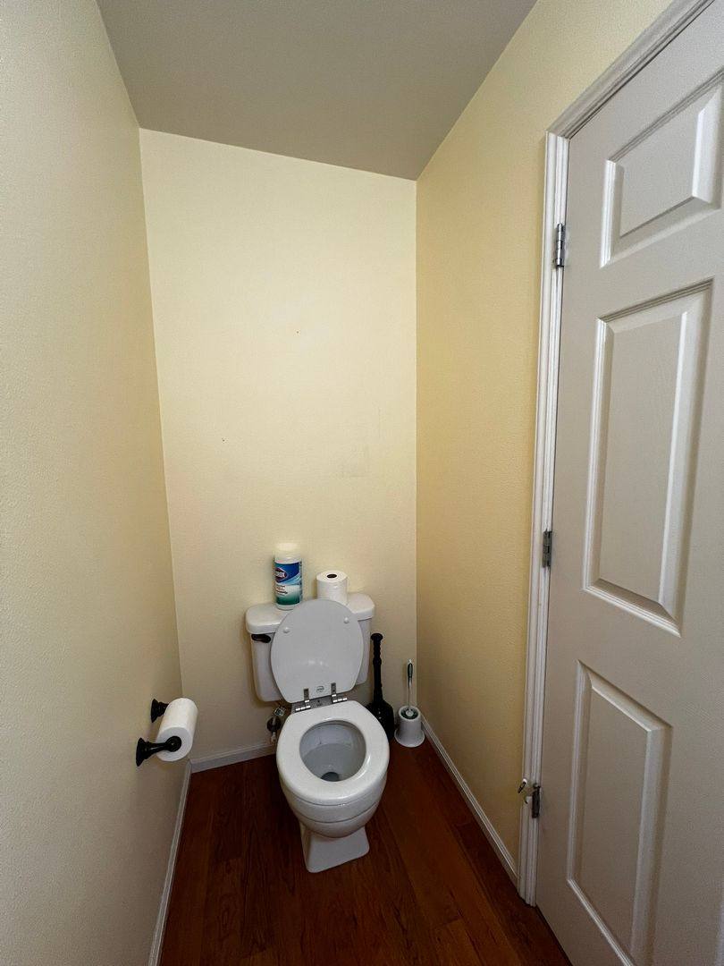 Condo for rent at 126 E Grover St, Lynden, WA 98264