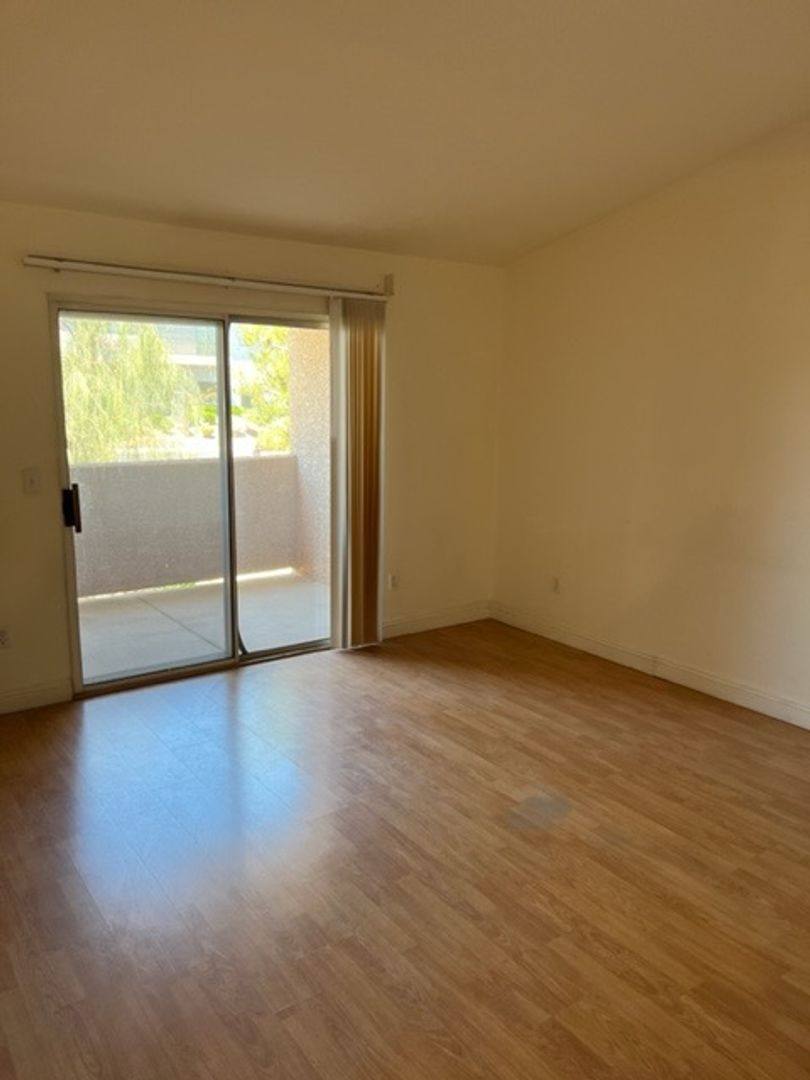House for rent at 1150 N Buffalo Dr, Las Vegas, NV 89128