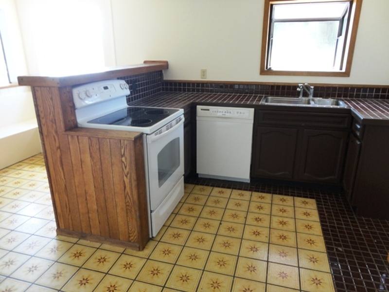 House for rent at 1014 NW 178th St, Seattle, WA 98177