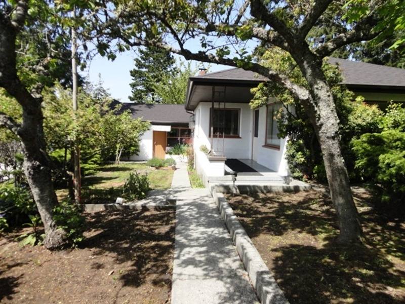 House for rent at 1014 NW 178th St, Seattle, WA 98177