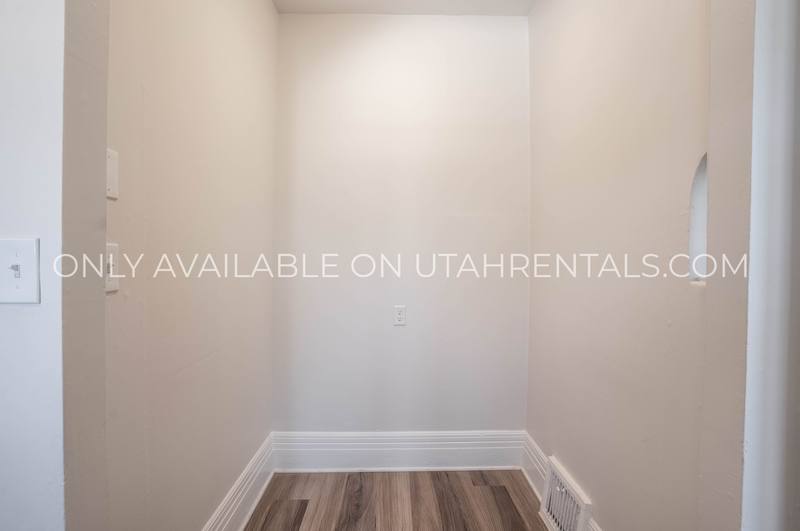 Apartment for rent at 955 E 100 S #3, Salt Lake City, UT 84102