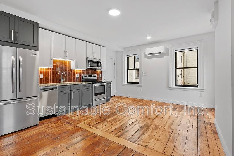 Apartment for rent at 205 Summer St #5, Worcester, MA 01604