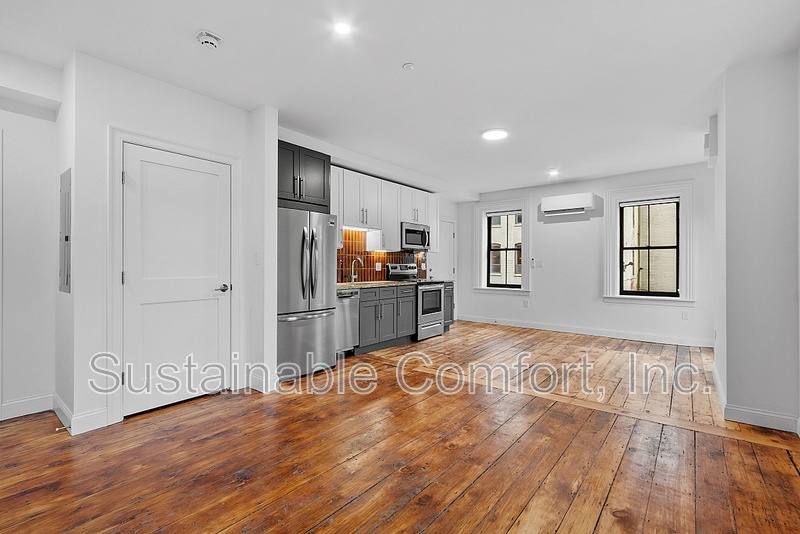 Apartment for rent at 205 Summer St #5, Worcester, MA 01604