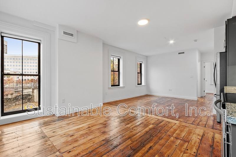 Apartment for rent at 205 Summer St #5, Worcester, MA 01604