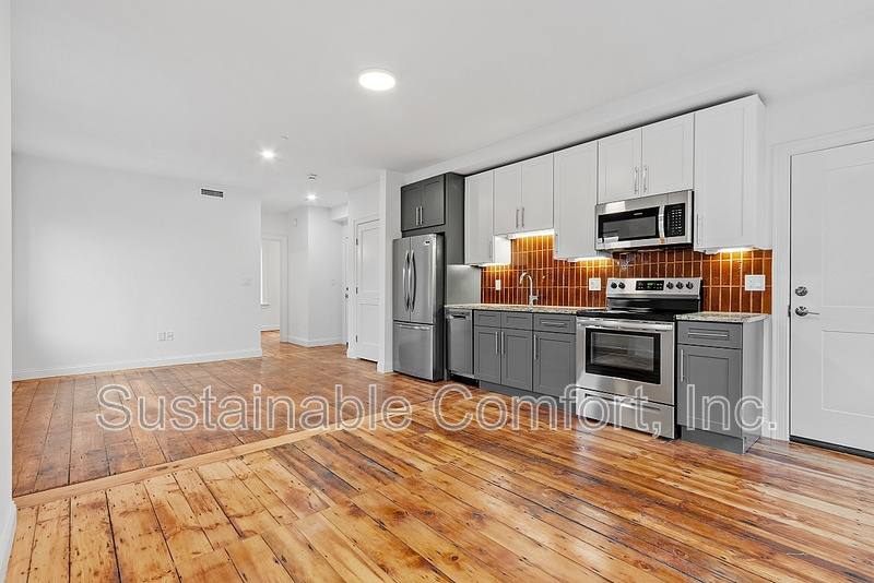Apartment for rent at 205 Summer St #5, Worcester, MA 01604