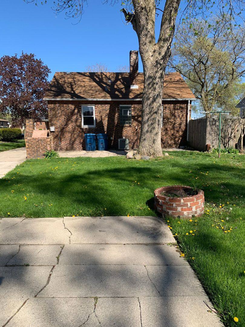 House for rent at 1312 Gordon Ave, Calumet City, IL 60409
