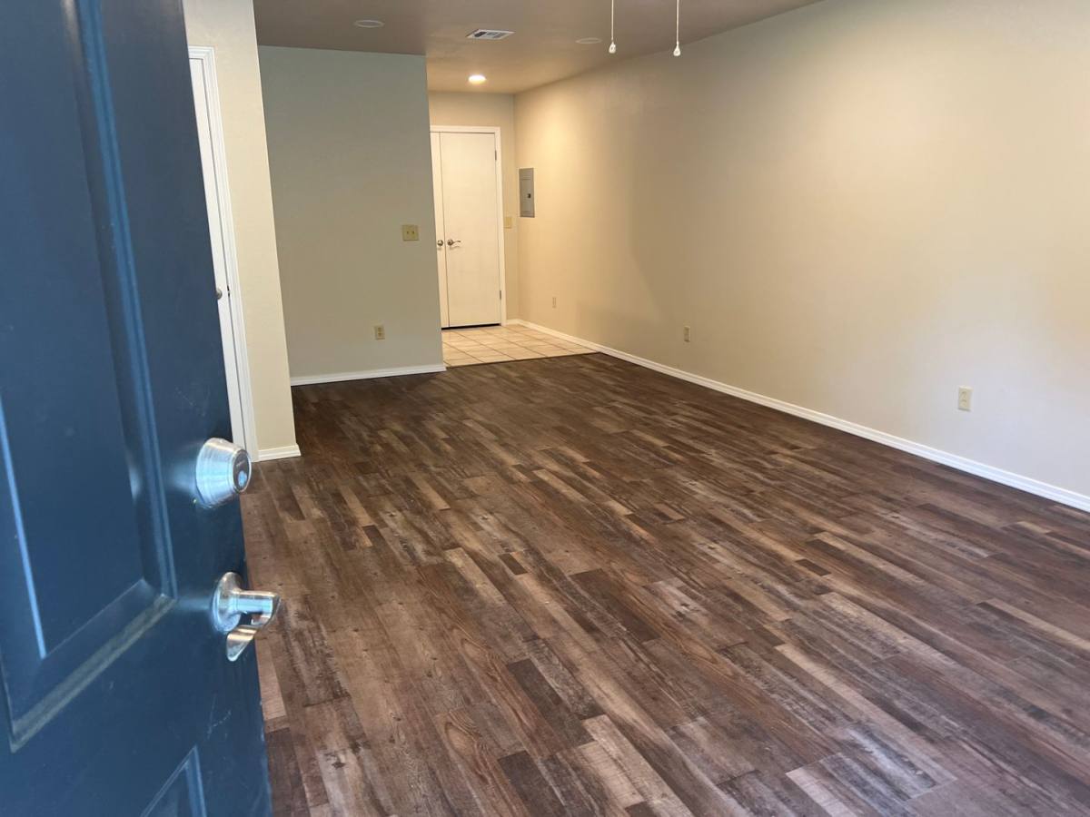 Apartment for rent at 608 Rolling Hills Dr, Tahlequah, OK 74464