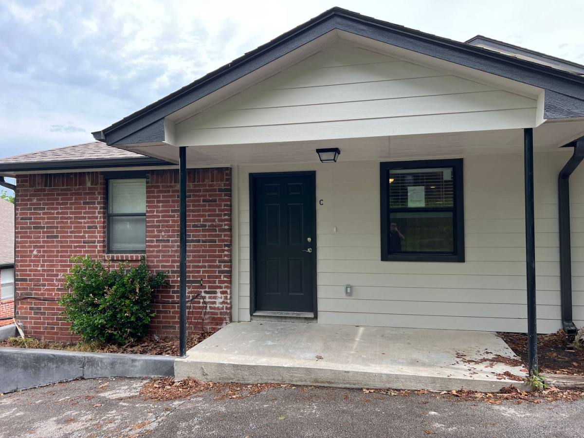 Apartment for rent at 608 Rolling Hills Dr, Tahlequah, OK 74464
