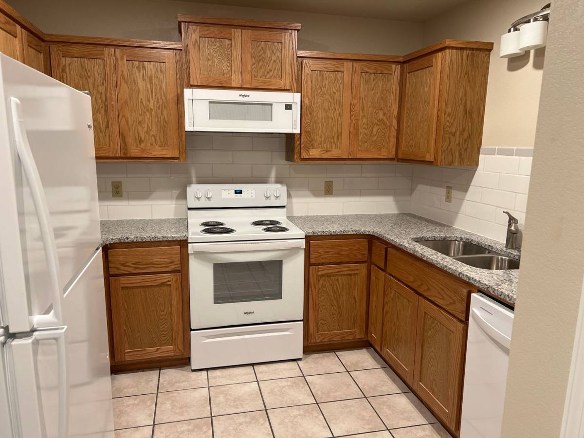 Apartment for rent at 608 Rolling Hills Dr, Tahlequah, OK 74464