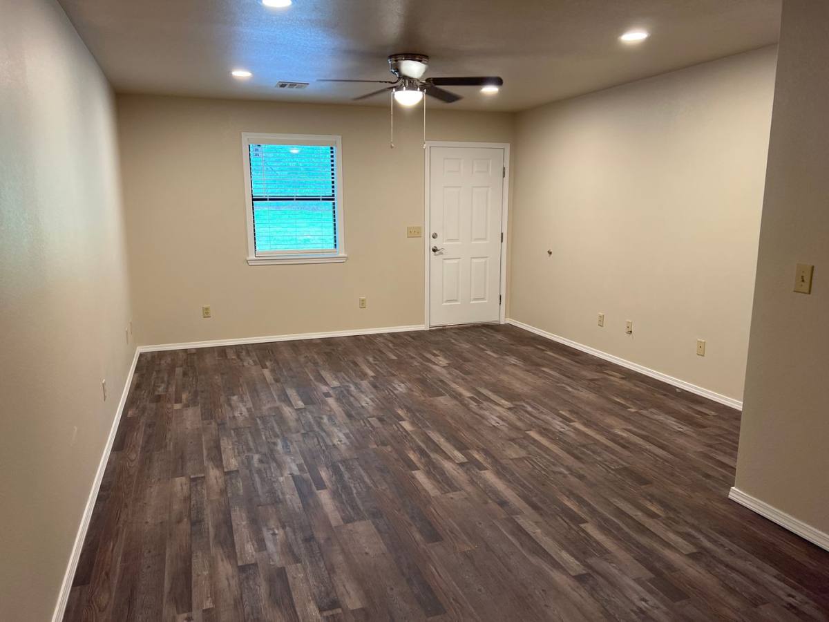 Apartment for rent at 608 Rolling Hills Dr, Tahlequah, OK 74464