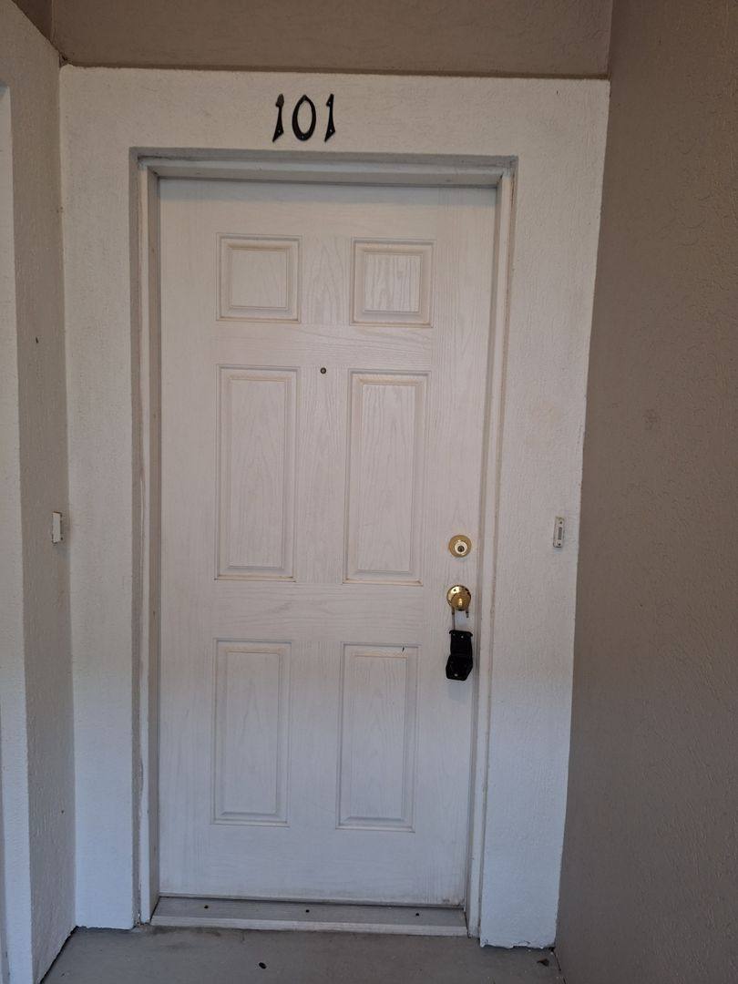 Apartment for rent at 7032 Deer Lodge Circle, Jacksonville, FL 32256