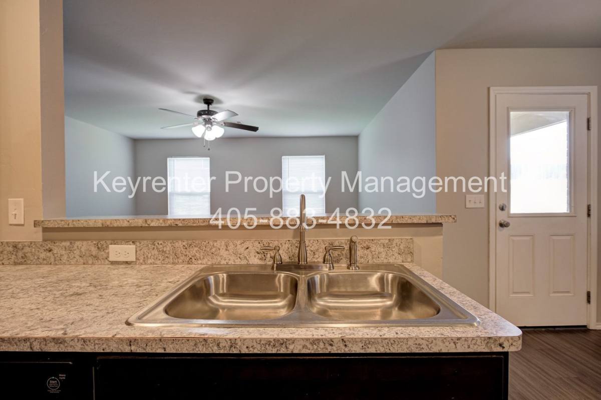 House for rent at 3516 SE 94th St, Oklahoma City, OK 73160