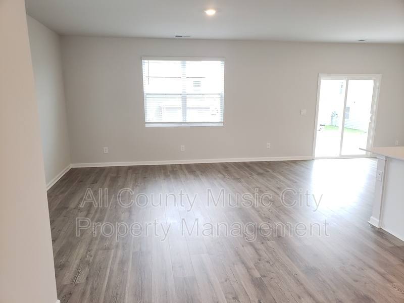 House for rent at 1930 Haylee Mills Rd, Lebanon, TN 37087