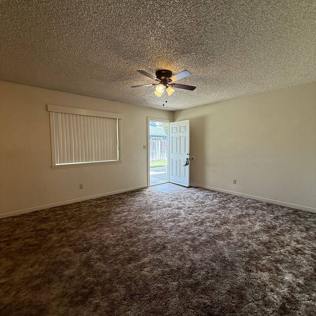 Apartment for rent at 2512 Standiford Ave, Modesto, CA 95350