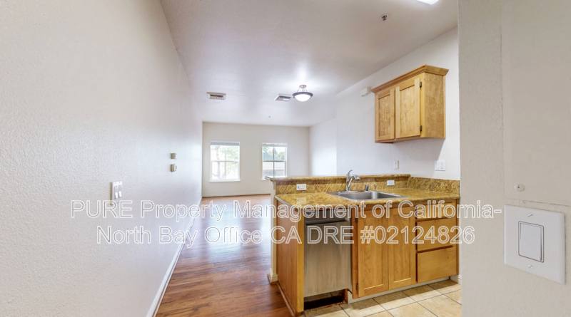 Condo for rent at 110 5th St #11, Santa Rosa, CA 95401
