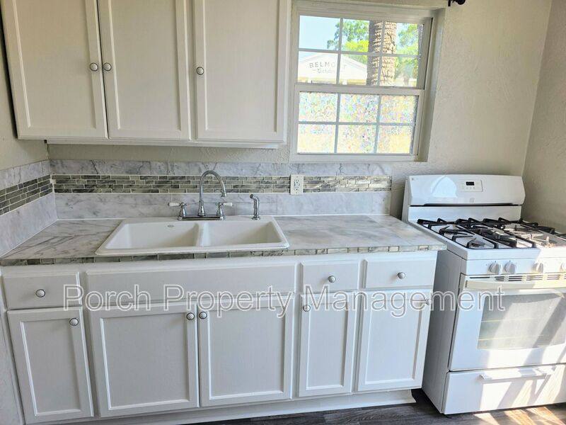 Apartment for rent at 320 N Barcelona St #7, Pensacola, FL 32501