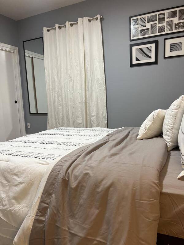 Apartment for rent at 508 Elm St #2R, Woonsocket, RI 02895