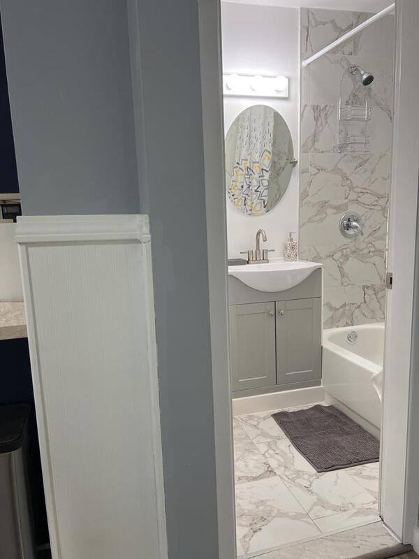 Apartment for rent at 508 Elm St #2R, Woonsocket, RI 02895