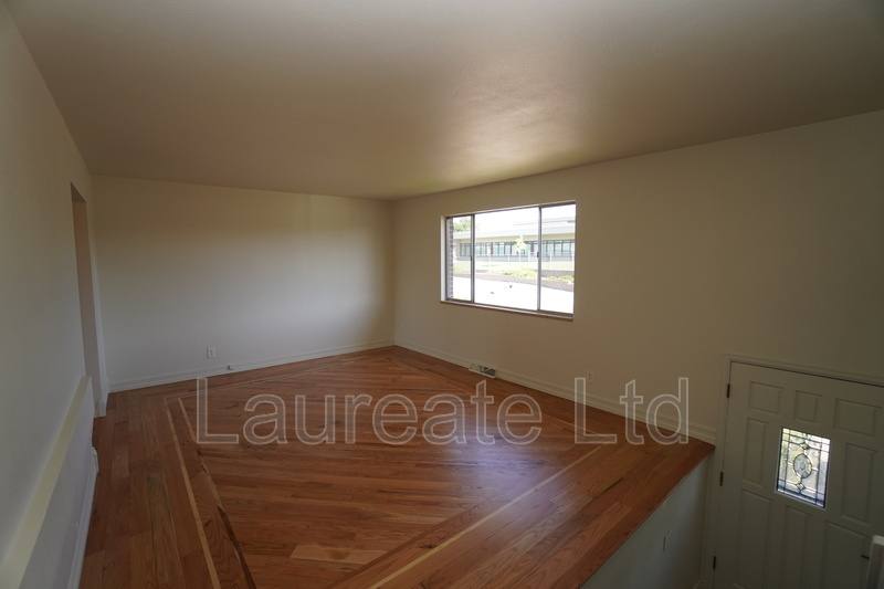 House for rent at 3330 W Mountain Rd, Englewood, CO 80110