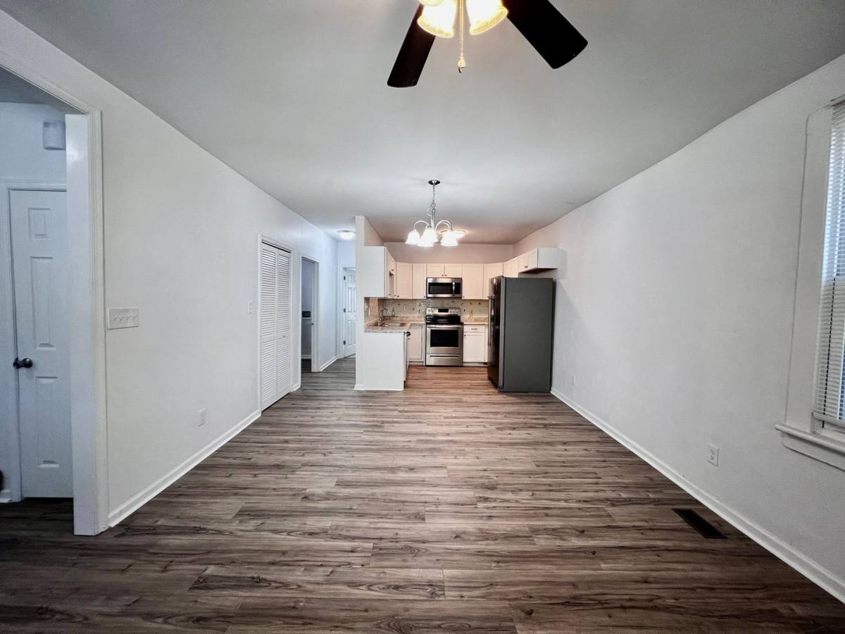 House for rent at 1322 18th St, Chesapeake, VA 23324