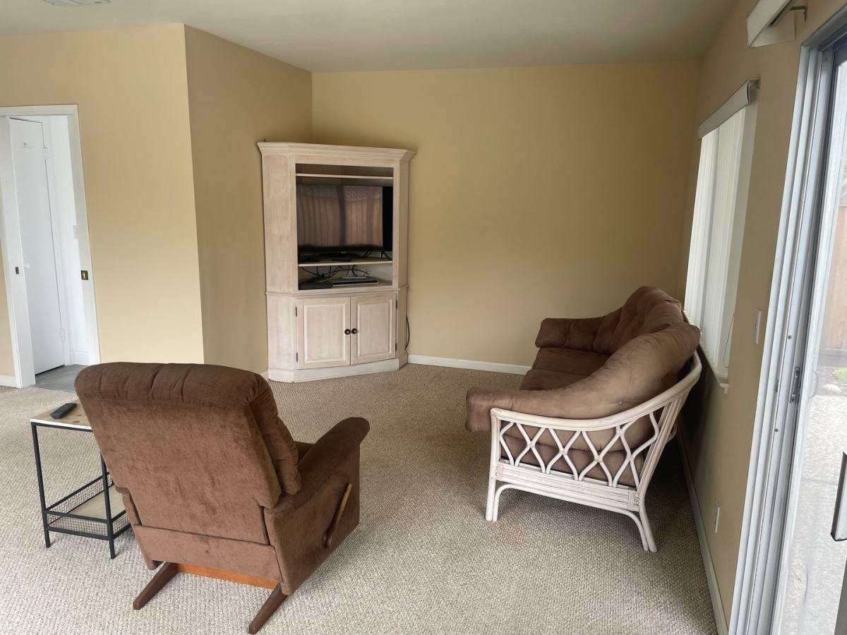 House for rent at 18354 Vanderbilt Dr, Saratoga, CA 95070