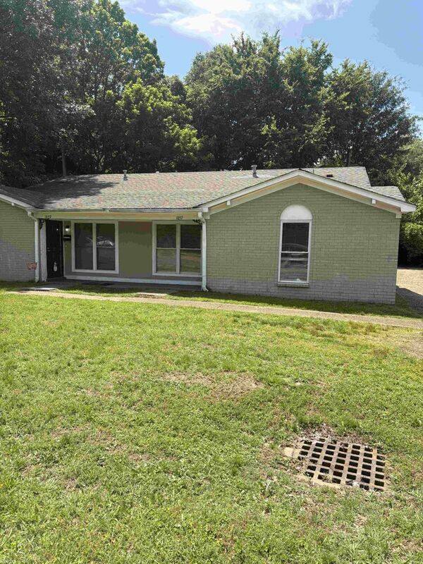 House for rent at 1857 S Perkins Rd, Memphis, TN 38117
