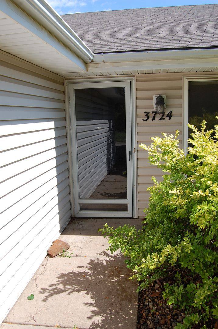 Apartment for rent at 3724 Clover Circle, Lincoln, NE 68516