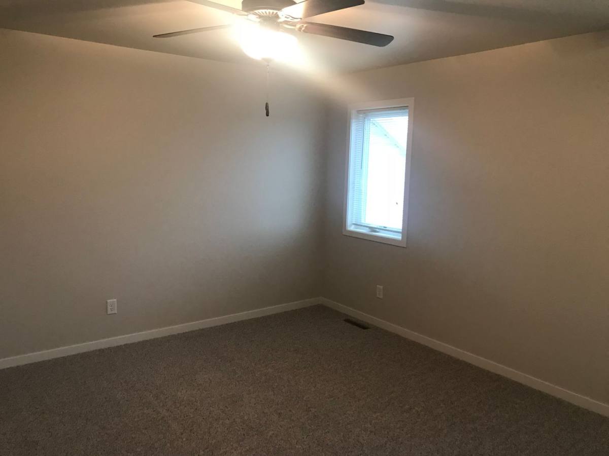 House for rent at 920 Albert Dr W, West Fargo, ND 58078
