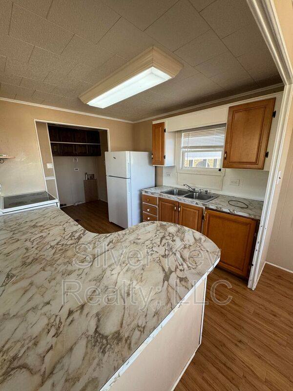 House for rent at 2955 Oakland Rd, Philadelphia, TN 37846