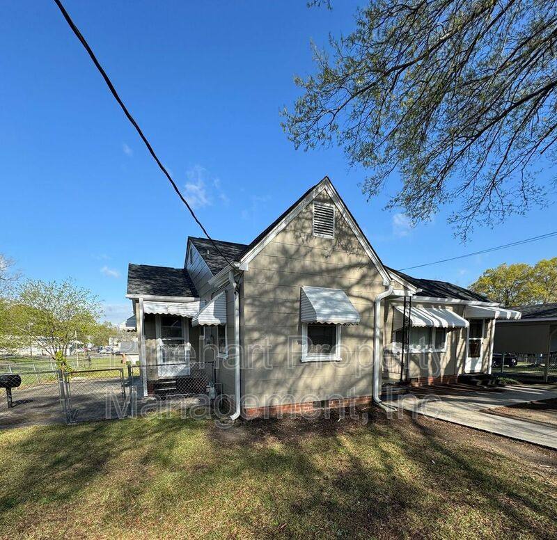 House for rent at 221 Hutchinson St, Rock Hill, SC 29730