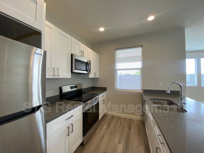 Townhouse for rent at 4381 W 1200 S, Hurricane, UT 84737