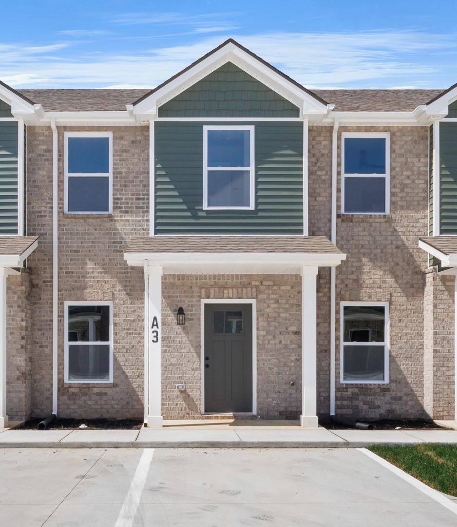 Townhouse for rent at 3850 Jockey Dr, Clarksville, TN 37042