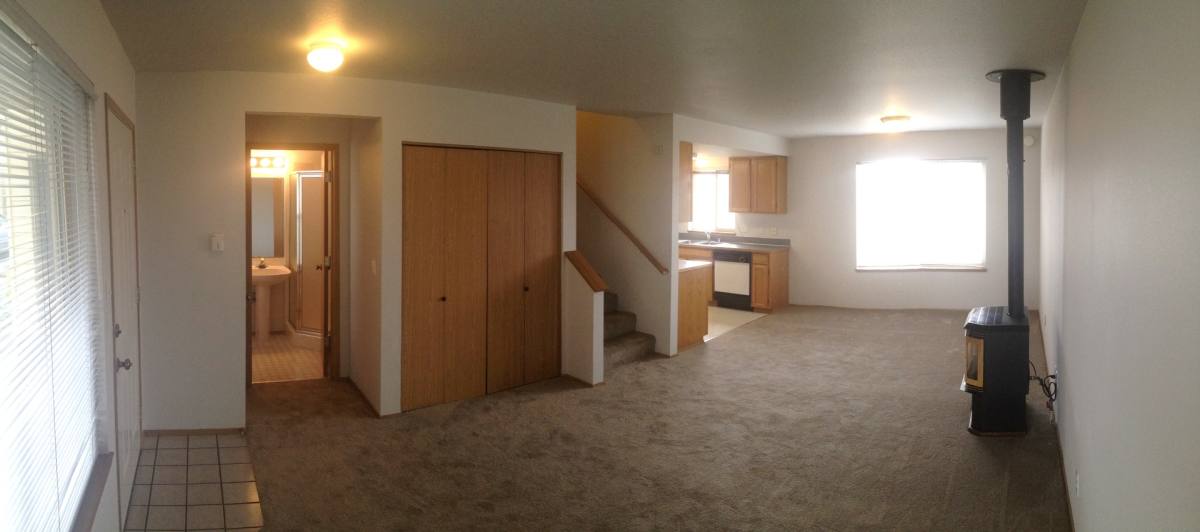 Apartment for rent at 480 S Oak Harbor St, Oak Harbor, WA 98277