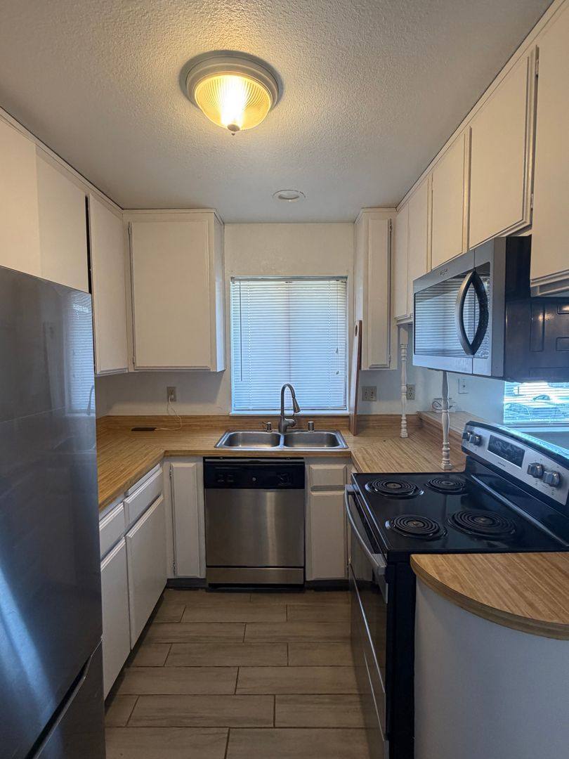 House for rent at 4809 Hahn Ave, Bakersfield, CA 93309