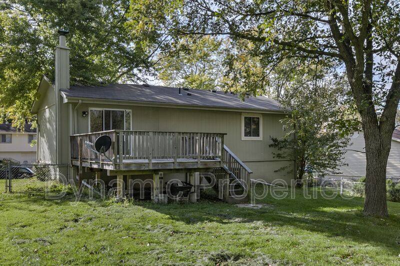 House for rent at 4115 N 213th Circle, Elkhorn, NE 68022
