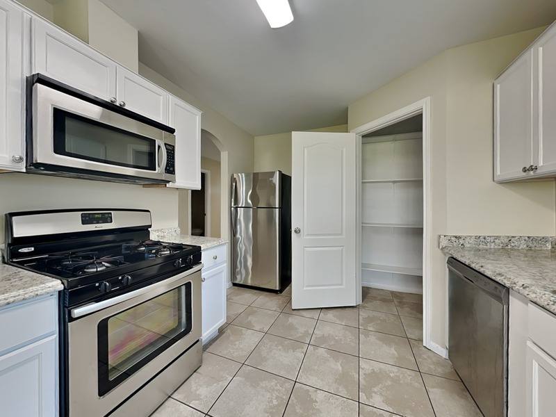 House for rent at 18011 Kinsale Valley Lane, Houston, TX 77060