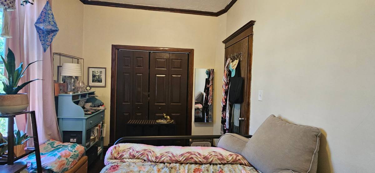 Apartment for rent at 3201 S Halsted St, Chicago, IL 60608