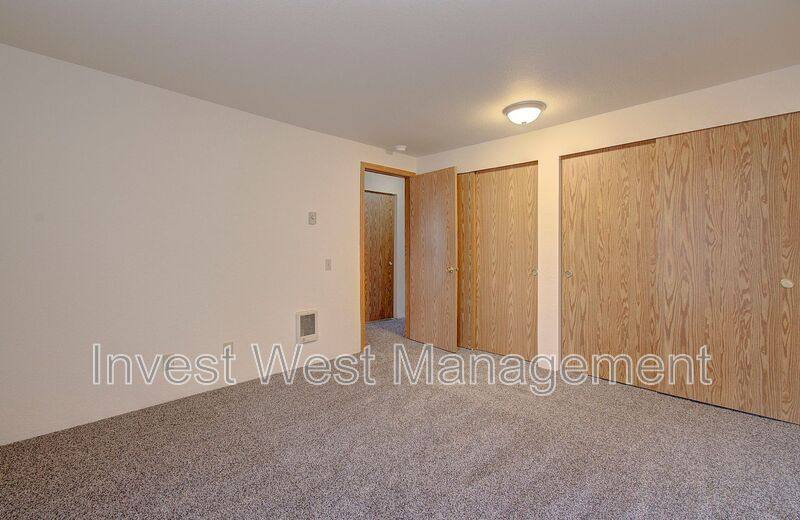 Apartment for rent at 1873 Kingsley Rd #97, Eugene, OR 97401