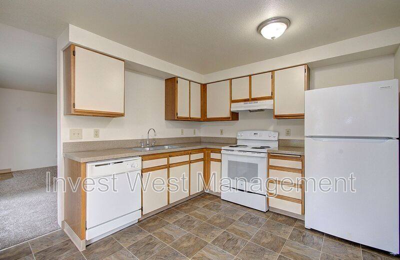 Apartment for rent at 1873 Kingsley Rd #97, Eugene, OR 97401