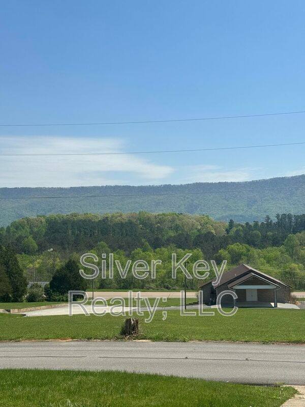 House for rent at 103 County Rd #807, Etowah, TN 37331