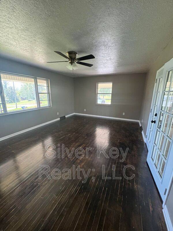 House for rent at 103 County Rd #807, Etowah, TN 37331