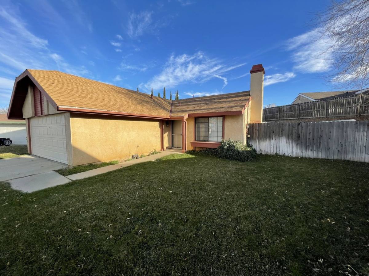 House for rent at 204 Meadowbrook Court, Tehachapi, CA 93561
