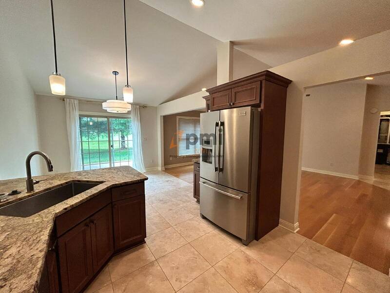 Townhouse for rent at 827 Veterans Lane, Crown Point, IN 46307