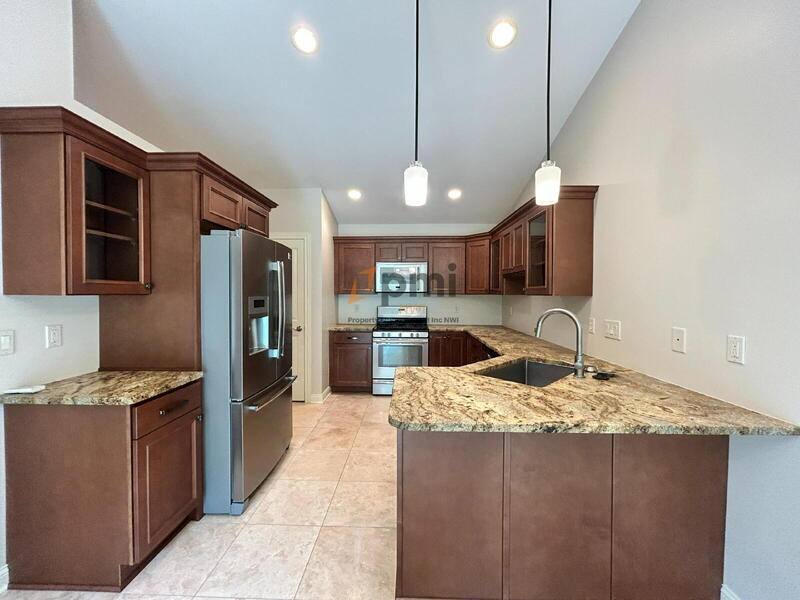 Townhouse for rent at 827 Veterans Lane, Crown Point, IN 46307